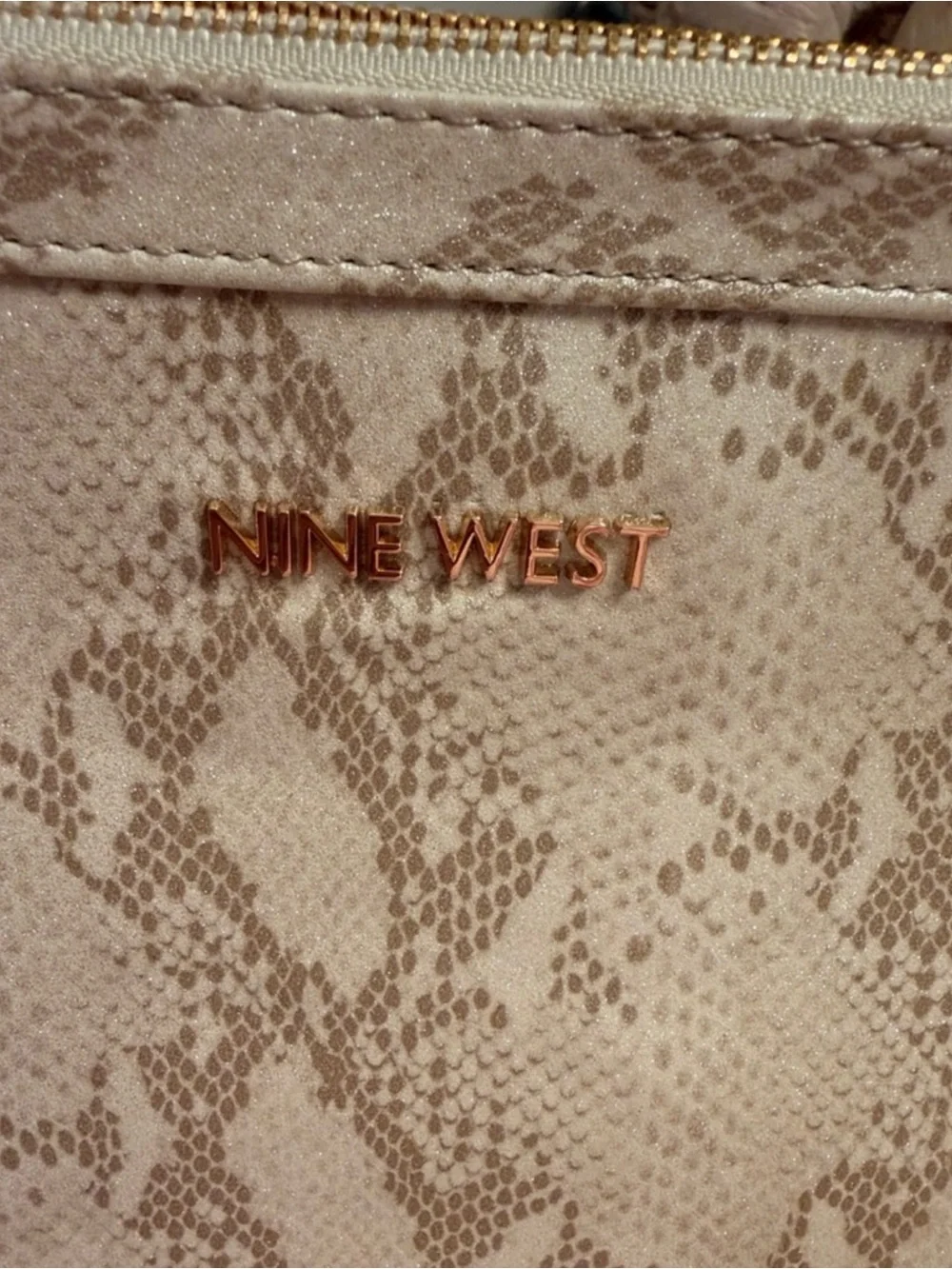 Nine West compact cosmetic